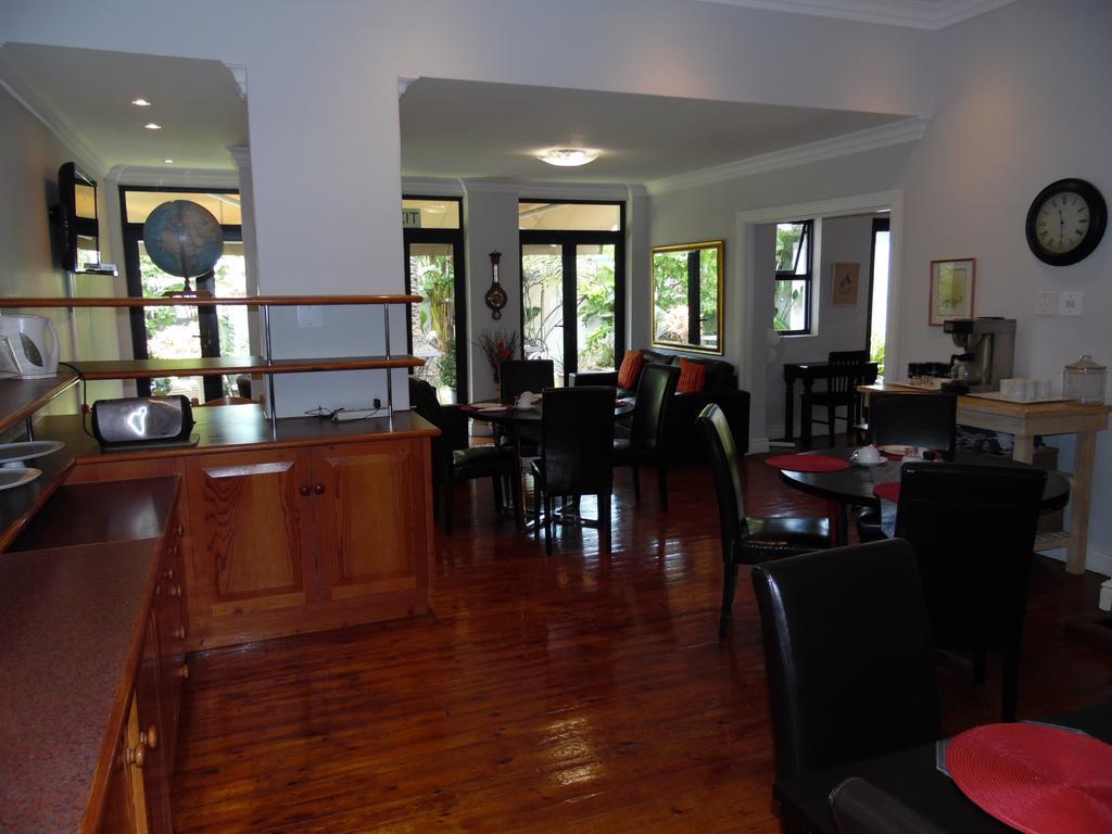 Albatross Guest House Cape Town Exterior photo