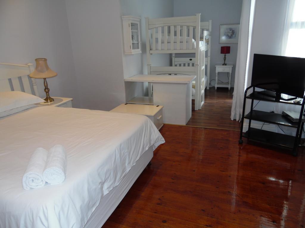 Albatross Guest House Cape Town Exterior photo
