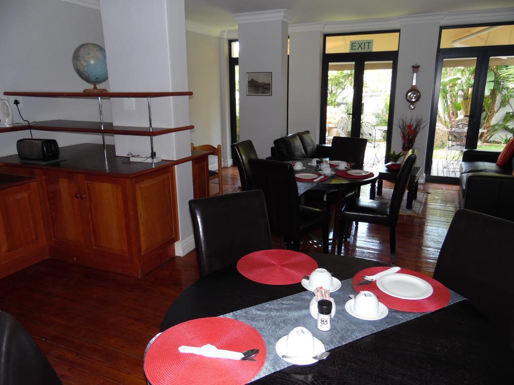 Albatross Guest House Cape Town Exterior photo