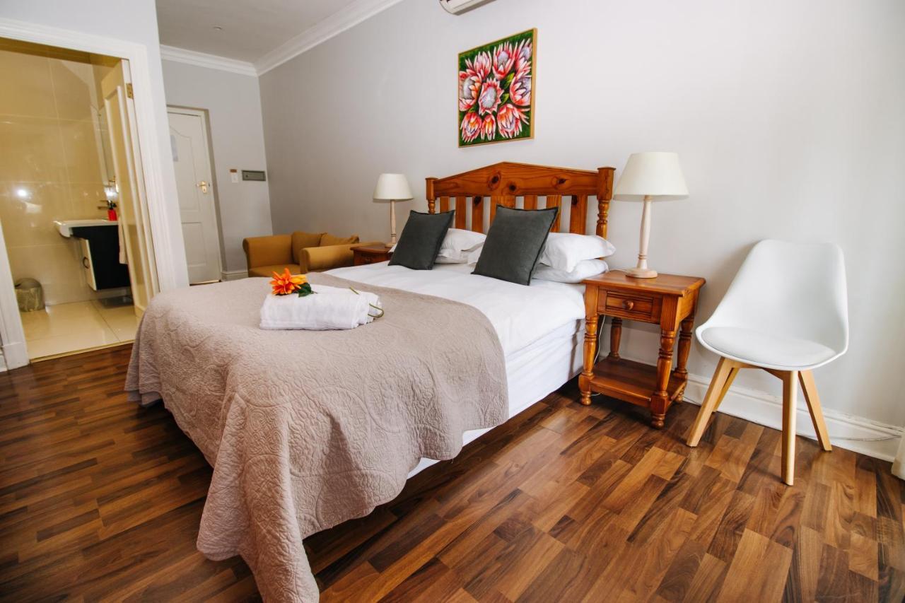 Albatross Guest House Cape Town Exterior photo