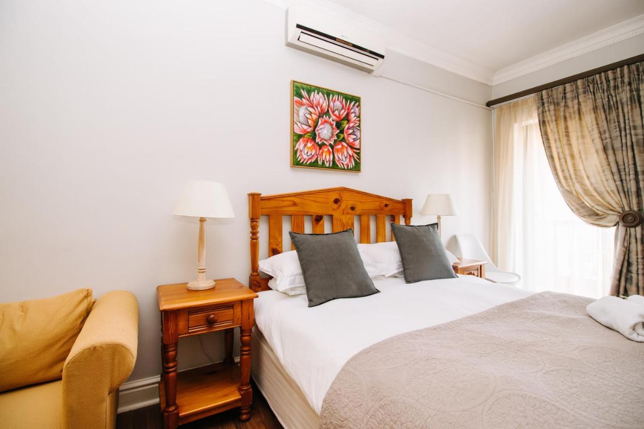 Albatross Guest House Cape Town Exterior photo