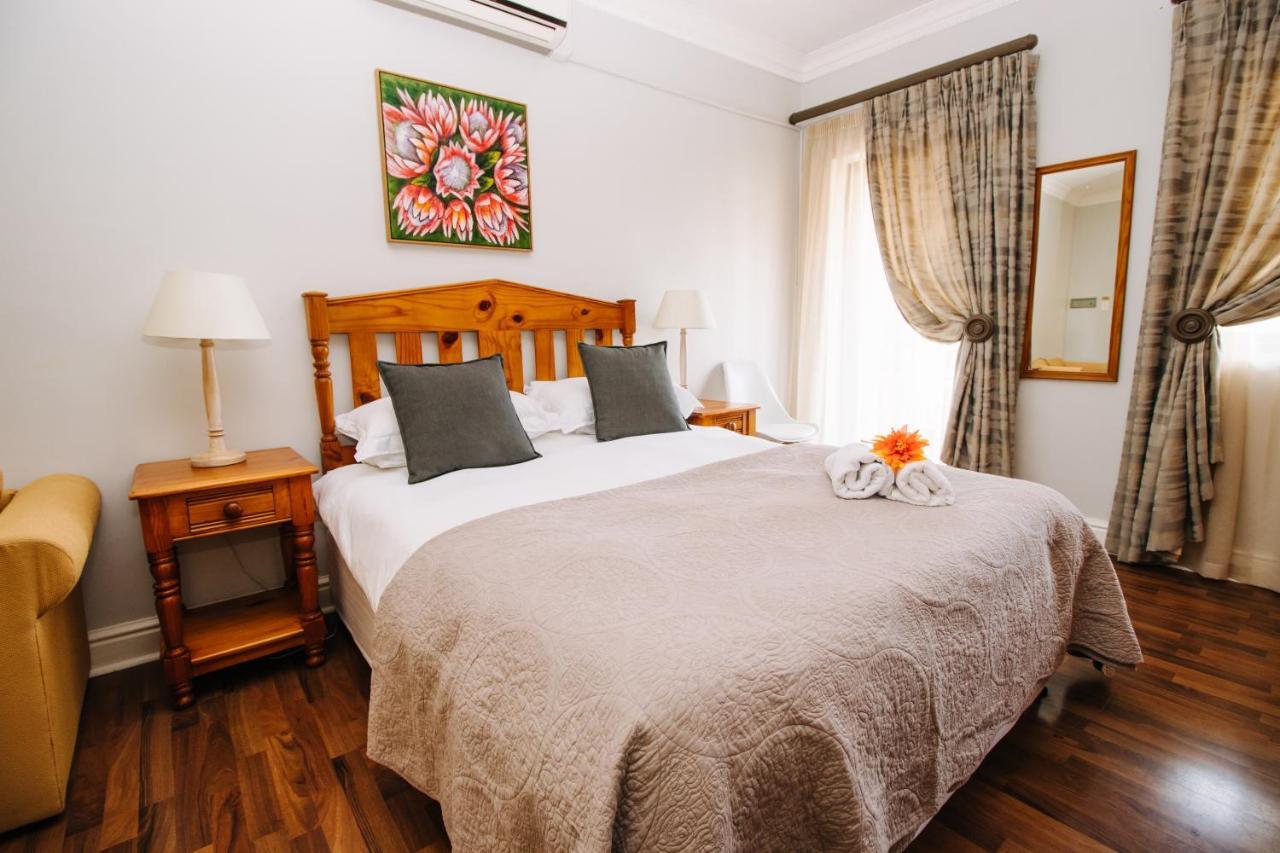 Albatross Guest House Cape Town Exterior photo