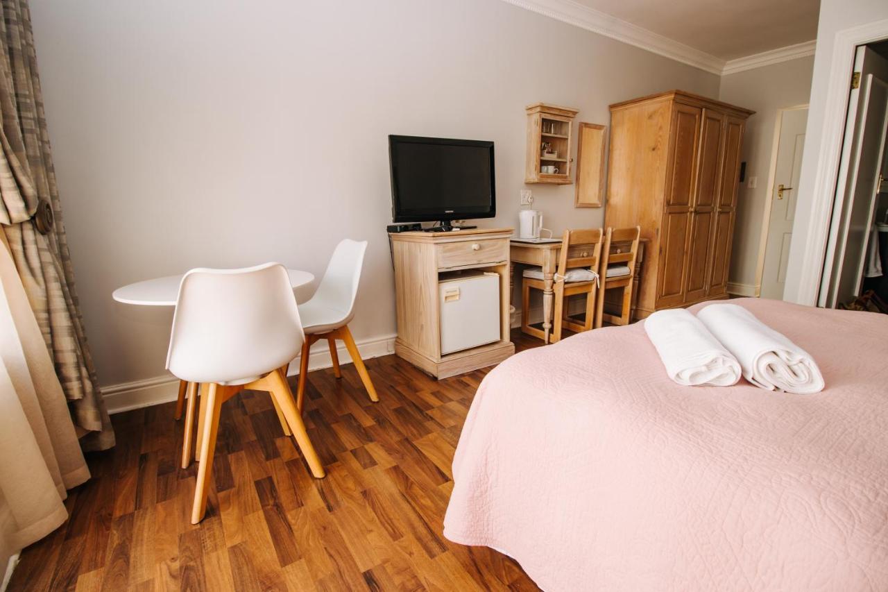 Albatross Guest House Cape Town Exterior photo