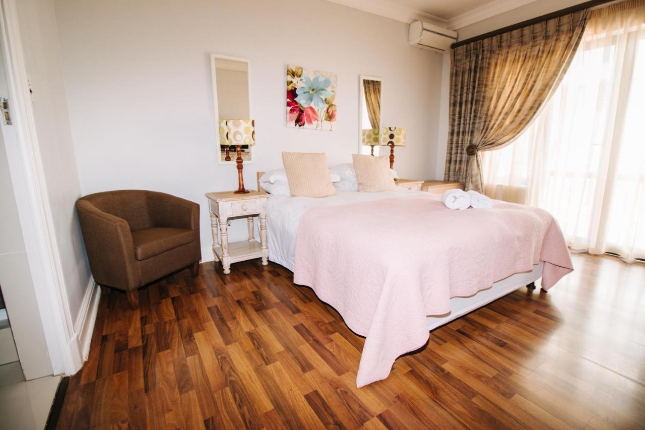 Albatross Guest House Cape Town Exterior photo