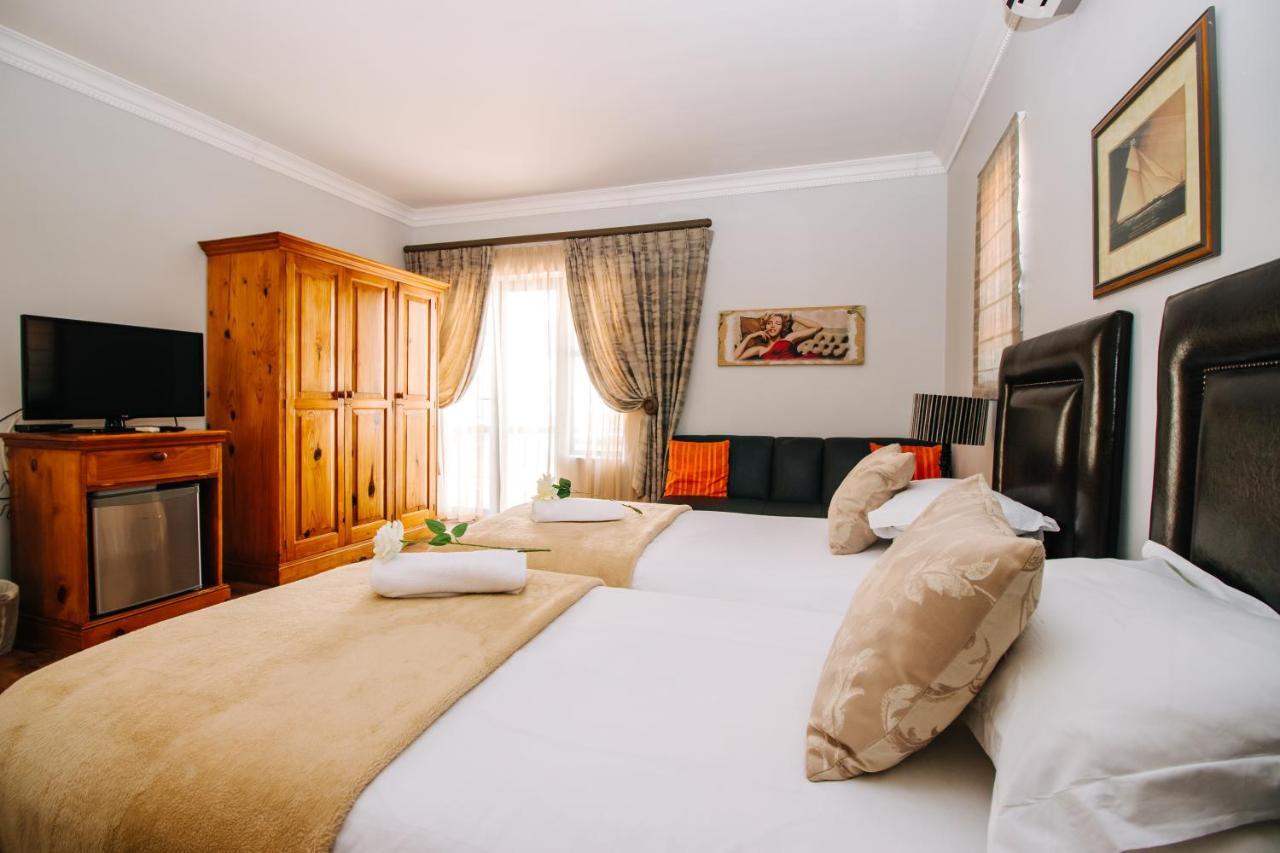 Albatross Guest House Cape Town Exterior photo