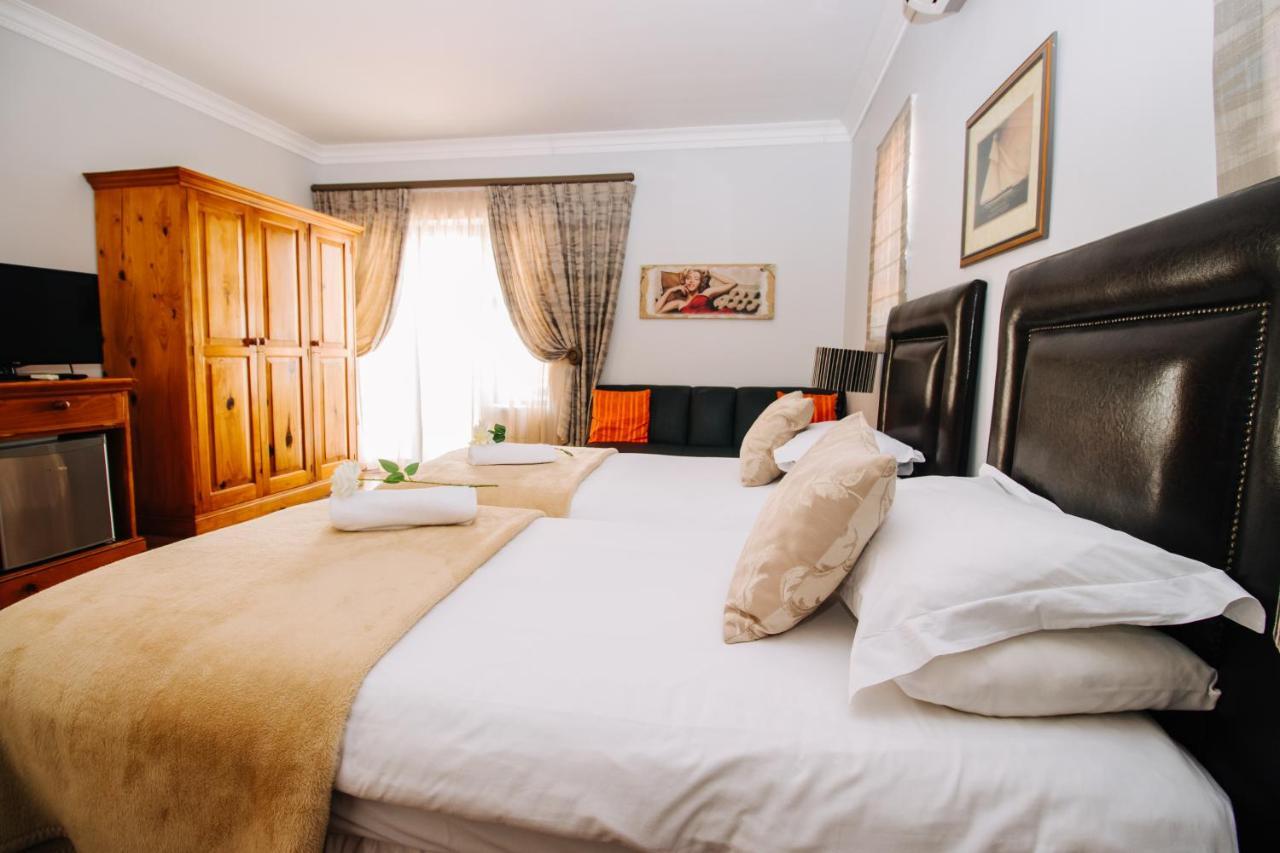 Albatross Guest House Cape Town Exterior photo